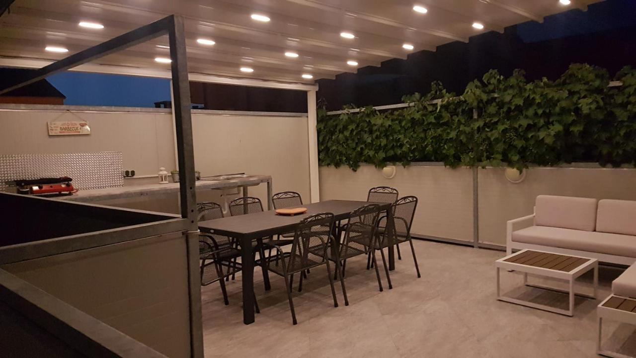 Apartmani Vincek Vodice Exterior foto